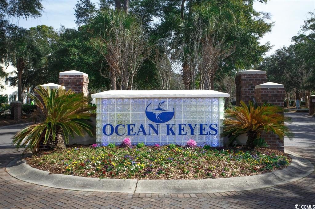 Ocean Keyes entrance